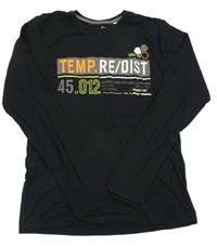 Černé triko s nápisem C&A