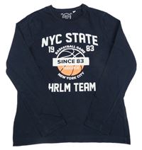 Tmavomodré tričko s nápisom C&A