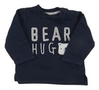 Tmavomodrá mikina s nápisem a medvědem F&F