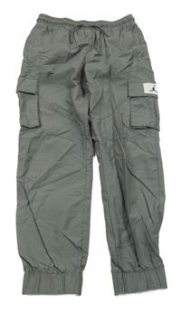 Tmavošedé šusťákové cargo kalhoty Air Jordan