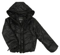 Černá koženková zateplená bunda s kapucí 