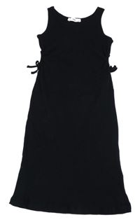 Čierne rebrované šaty s prestrihmi C&A