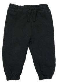 Čierne tepláky Primark
