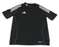 Černé sportovní funkční tričko s logem Adidas