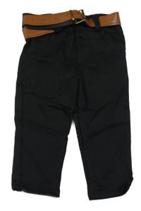 Čierne plátenné nohavice s opaskom