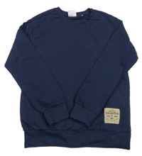 Tmavomodrá ľahká mikina s nášivkou L&D