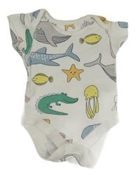 Biele body s mořskými živočichy