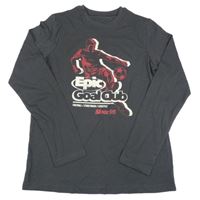 Tmavošedé triko s fotbalistou George