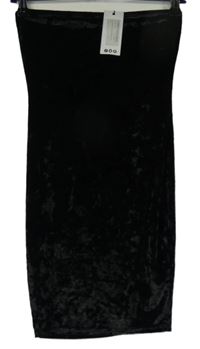 Nové - Dámské černé sametové minišaty Boohoo 