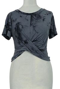 Dámske sivo-čierne batikované crop tričko Shein