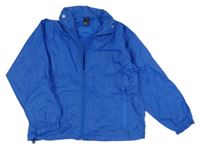 Modrá šušťáková vetrovka s ukrývací kapucňou