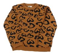 Hnědý svetr se srdíčky