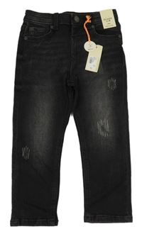-Nové Čierne slim rifle zn. River Island