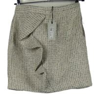 Nové - Dámska smetanovo-farebná vzorovaná sukňa s volánikom River Island