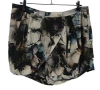 Nové - Dámská šedo-černá květovaná skort sukně River Island 