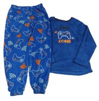 Modré chlpaté pyžama s ovladači