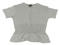 Sivé voľné é tričko s žabičkováním New Look