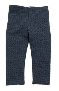 Tmavomodro-čierne vzorované legíny