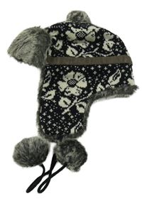 Černo-bílá vzorovaná pletená zateplená beranice s kožešinou a bambulemi ESPRIT