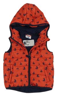 Červeno-tmavomodrá šusťáková zateplená vesta s plachetnicemi a kapucí Topolino