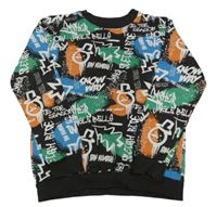 Čierno-farebná vzorovaná mikina s nápismi M&Co.