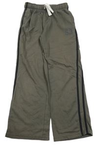 Tmavošedé tepláky s číslem a pruhy Next