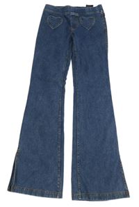 Modré flare džegíny se srdíčkovými kapsami H&M