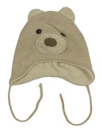 Béžová čepice s medvědem