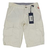 Nové - bílé plátěné kraťasy s výšivkou - Ferrari 