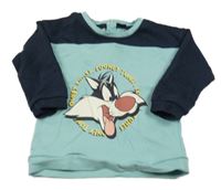 Světlemodro-tmavomodrá mikina s nápismi a mačičkou