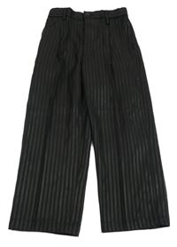 Čierne pruhované slávnostné nohavice s pukmi