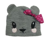 Sivá pletená čapica s medvedíkom