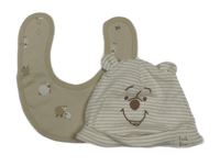2Set - Bielo-hnedá pruhovaná čapica s Pú + béžový podbradník s ovečkami