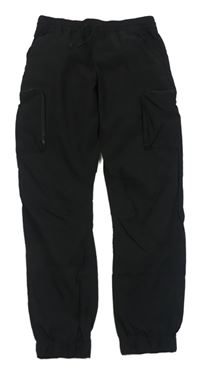 Čierne šušťákové cuff nohavice s vreckami F&F