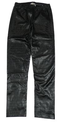 Nové - Černé koženkové zateplené legíny s krokodýlím vzorem 