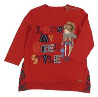 Červené teplákové šaty s nápisem a dívkouMayoral