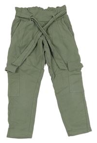 Světlekhaki cargo teplákové nohavice s vreckami a opaskom DopoDopo