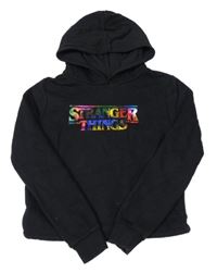Černá mikina Stanger Things s kapucňou