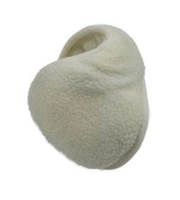 Smetanové fleecové klapky na uši