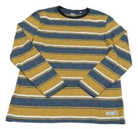 Medovo-tmavomodro-bílé pruhované melírované triko s nášivkou YIGGA