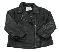 Černý koženkový křivák Zara