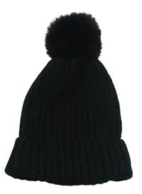 Čierna rebrovaná pletená čapica s brmbolcom Primark