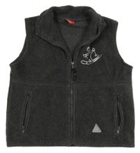 Tmavosivá fleecová prepínaci vesta s lyžařem