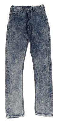 Tmavomodro-biele plesňové teplákové skinny fit rifle H&M