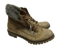 Dámske béžové koženkové šněrovací členkové é topánky Insolia vel. 40