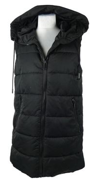 Dámská černá šusťáková zateplená dlouhá vesta s kapucí Reserved 