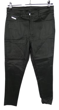 Dámske čierne koženkové skinny nohavice