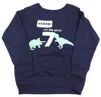 Tmavomodrá mikina s dinosaury a číslem 