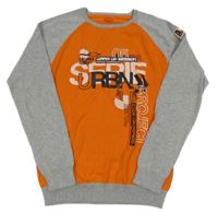Oranžovo-sivý sveter s nápismi Y.F.K.
