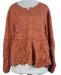 Dámská skořicová halenka s květy New Look 